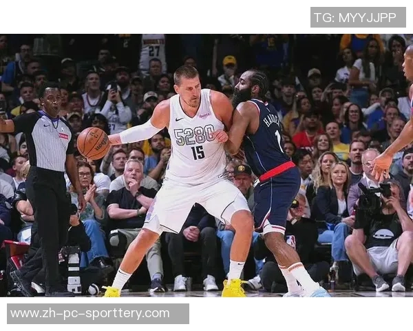 2014年季后赛快船与勇士的激烈对决回顾与分析