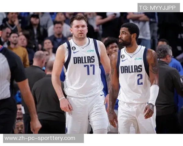 快船与灰熊激战正酣球迷期待精彩对决与逆转时刻